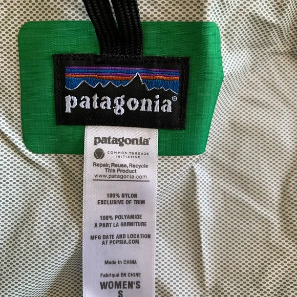 Patagonia Rain Jacket - Picture 4 of 15